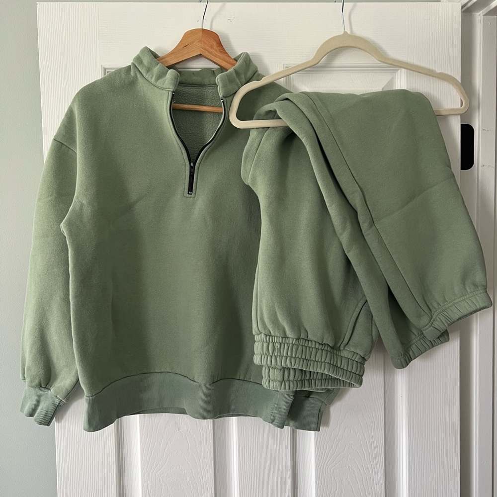 Cozy Sage Green Half-Zip Fleece Set